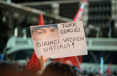 Kısa görsel açıklaması